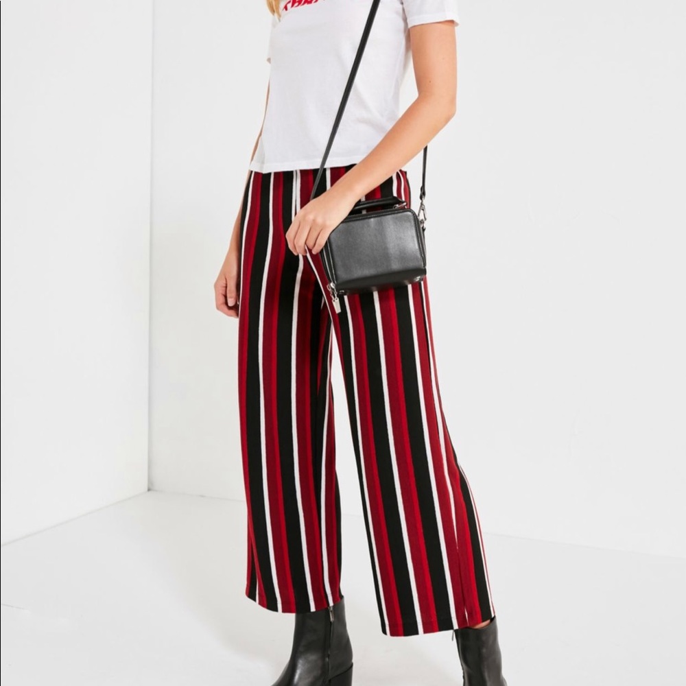 UO Ant Knit Cropped Pant